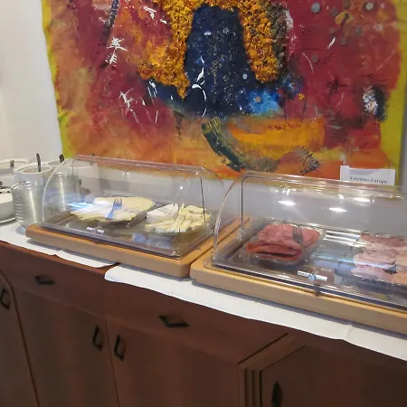 Wolfsschlucht מלון