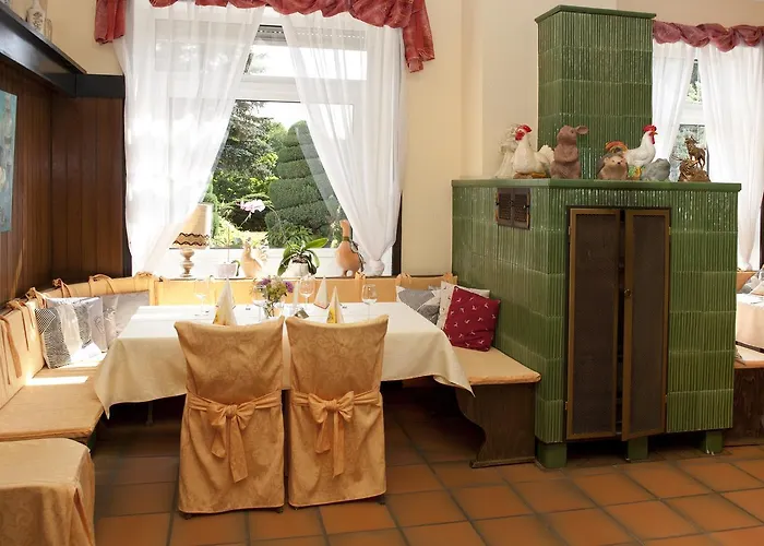 Wolfsschlucht Hotel *